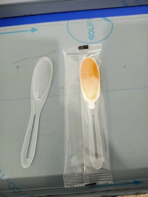 spoon packaging machine