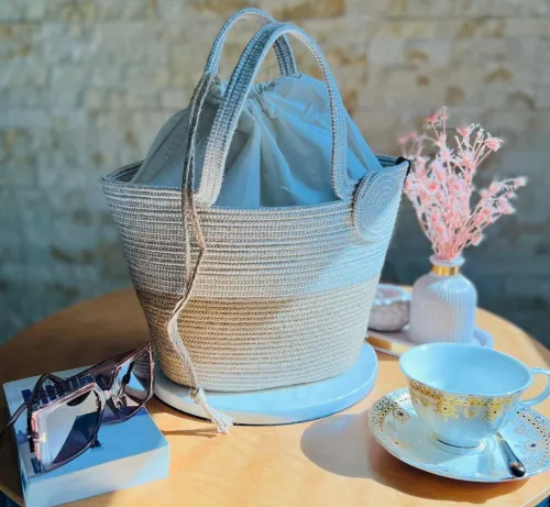 Sac à main + porte monnaie 