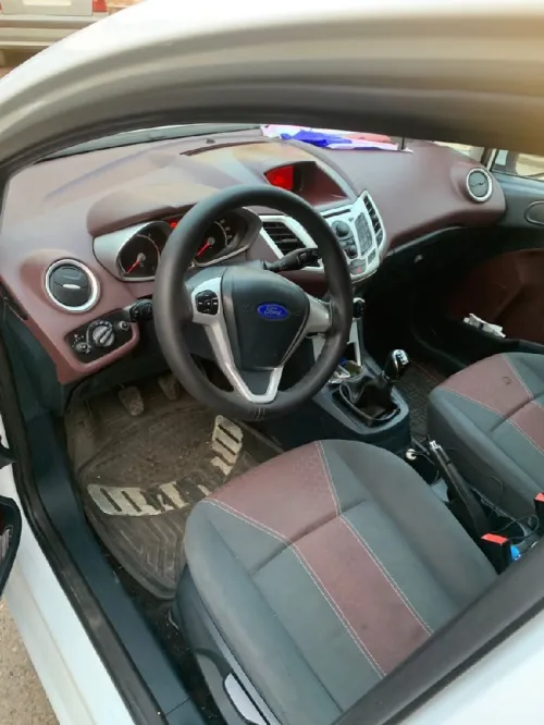 Ford Fiesta 2012 Titanium Sport pack