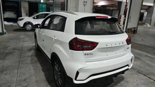 Livan X3 Pro  2025 Essence