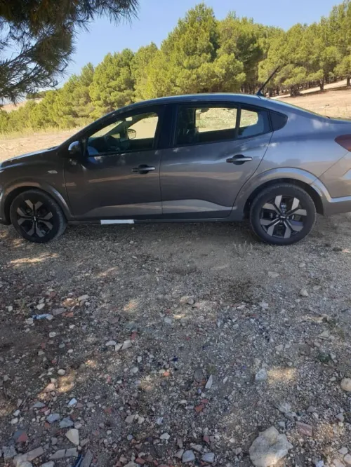 Dacia LOGAN 2025 