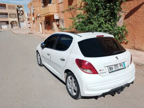 Peugeot 207 2011 Allure