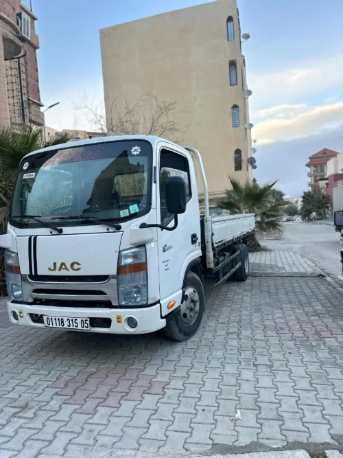 JAC 1040s 2015