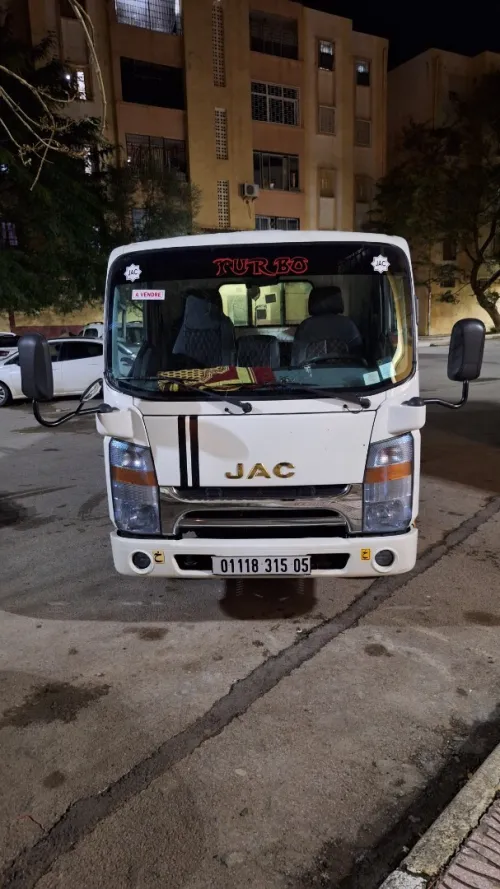 JAC 1040s 2015