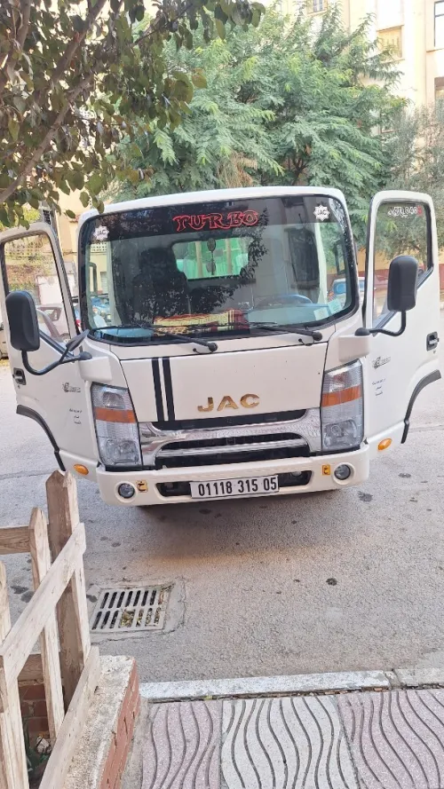 JAC 1040s turbo 2015