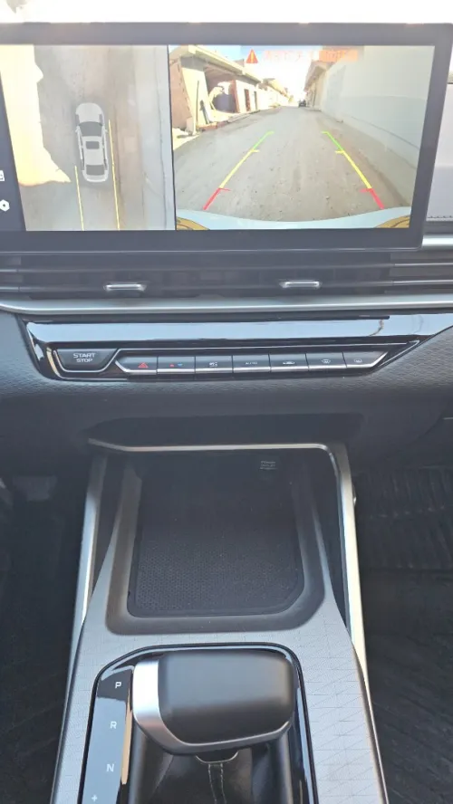 Geely Emgrand 2025 Emgrand