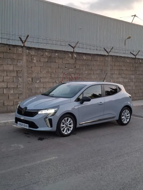 Renault Clio 5  2025 Evolution