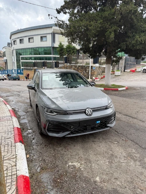Volkswagen Golf 8 2025 