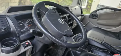 Nissan NT400 2016