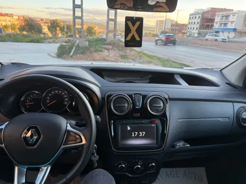 Renault Kangoo 2025 Stepway Français
