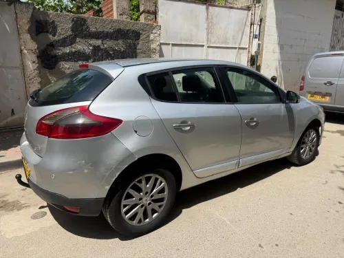 Renault Megane 3 2015 New Play