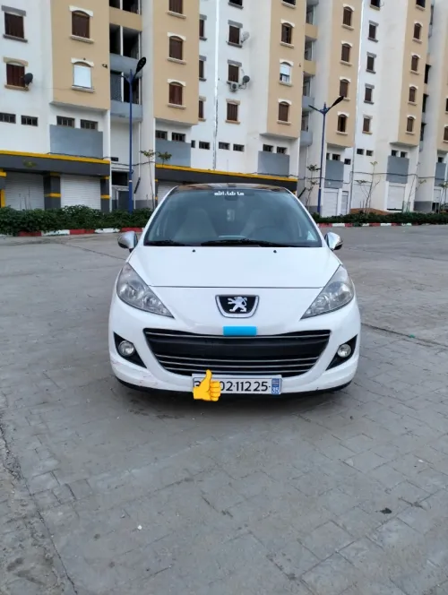 Peugeot 207 HDi 2012 2012