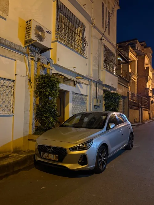 Hyundai i30 2019 Toute options