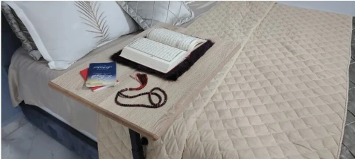طاولة متحركة متعددة الاستخدامات قابلة لتعديل   table en bois pliante VersaRolla