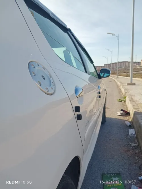 Peugeot 206 Plus 2012 generation