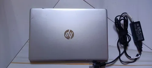 Hp laptop 15s-fq2051nf