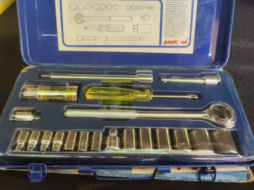 Coffret clés à douille
