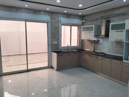 Location Appartement F4 Alger Draria