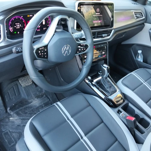 Volkswagen T-Roc 2025 R-Line 