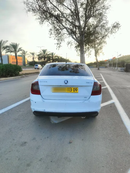 Skoda Rapid 2013 Rapid