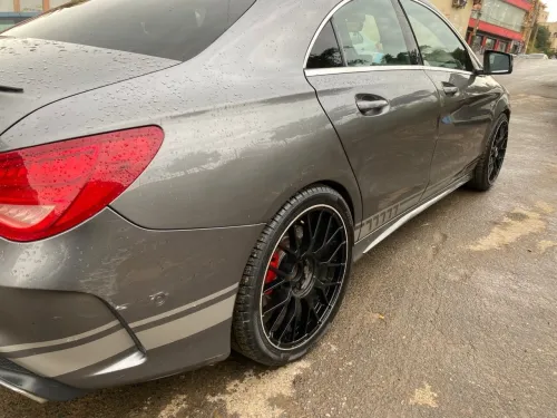 Mercedes CLA 2014 Coupé Exclusif + AMG 
