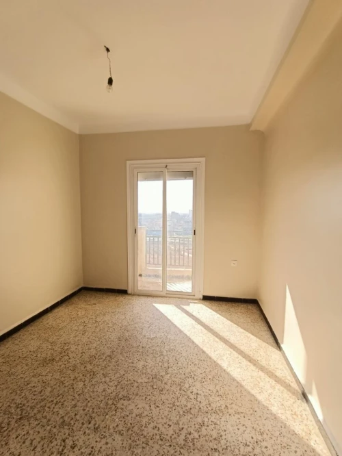 Location Appartement F4 Oran Bir el djir