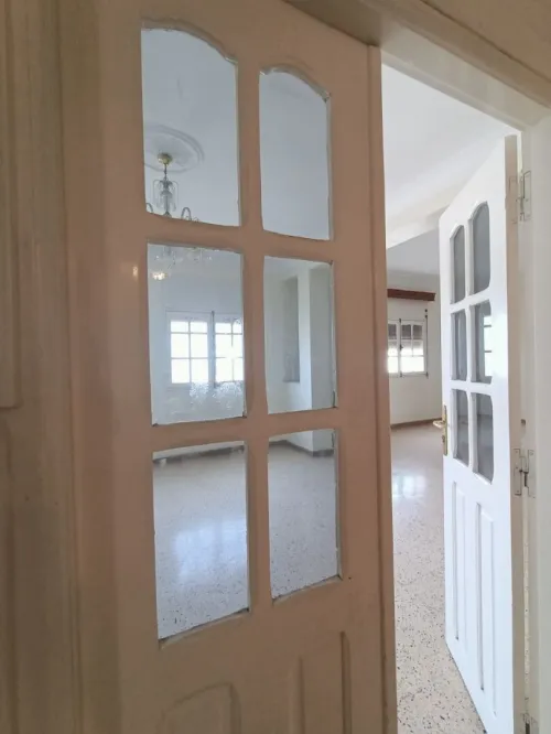 Location Appartement Niveau de villa F6 Oran Oran