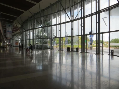 Location Hangar Oran Es senia