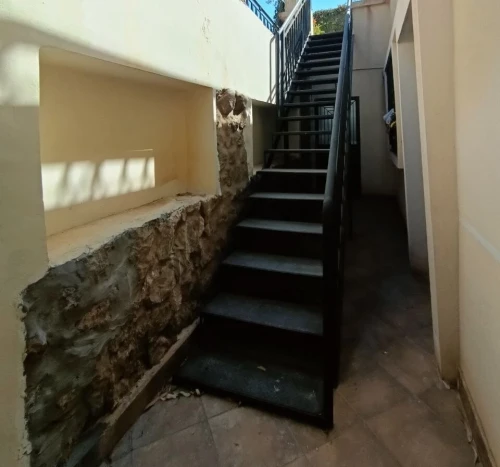 Location Appartement Niveau de villa F4 Oran Oran