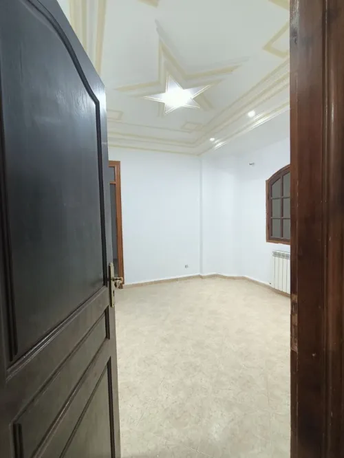 Location Appartement Niveau de villa Oran Oran