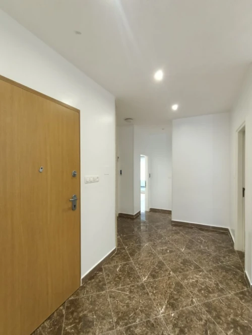 Location Appartement Niveau de villa F4 Oran Oran