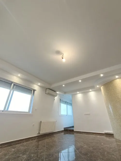 Location Appartement Niveau de villa F4 Oran Oran