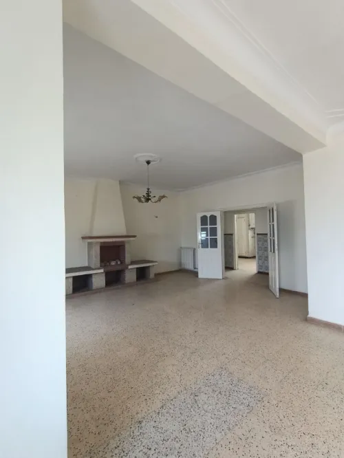 Location Appartement Niveau de villa F6 Oran Oran