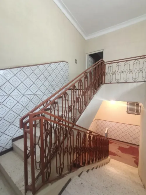 Location Appartement Niveau de villa F8 Oran Oran