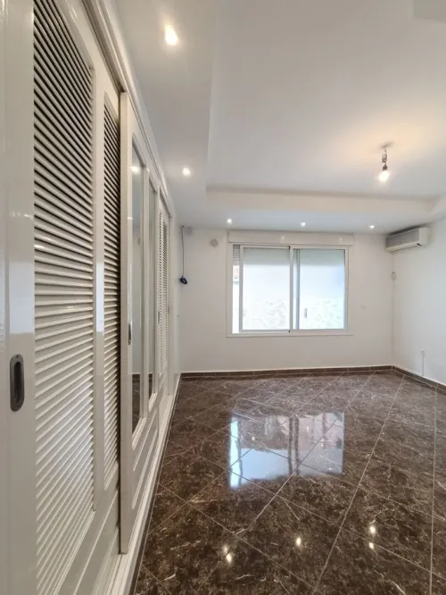 Location Appartement Niveau de villa F4 Oran Oran