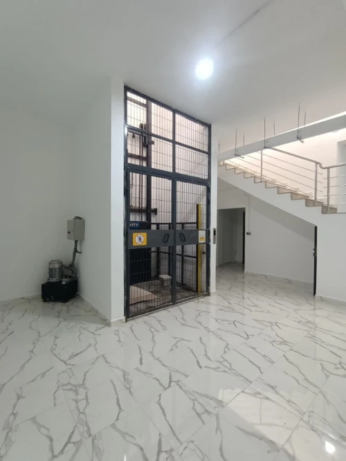 Location Local Oran Oran