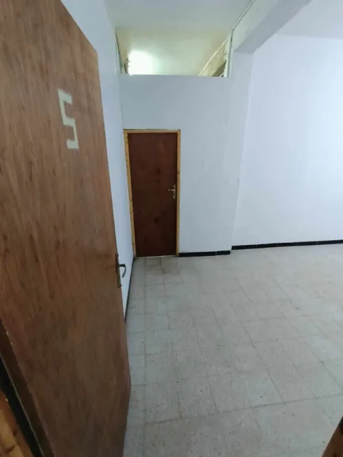 Location Appartement Niveau de villa F5 Oran Es senia