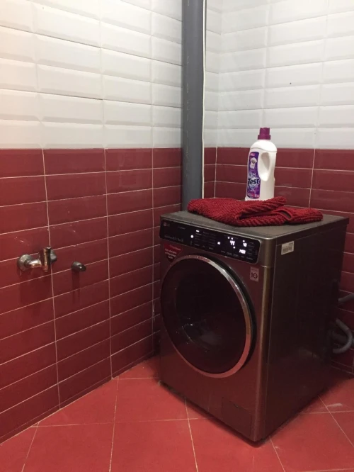 Location Appartement Niveau de villa F8 Oran Oran