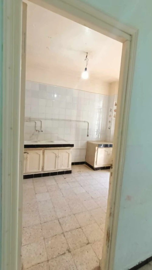Location Appartement Niveau de villa F4 Oran Oran