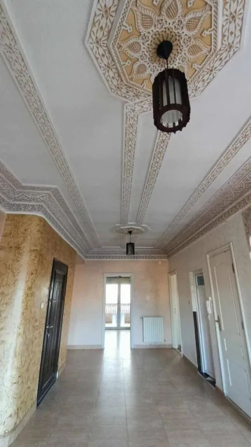Location Appartement Niveau de villa F4 Oran Oran