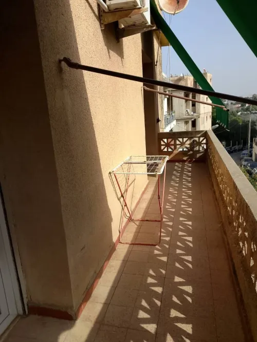 Location Appartement F4 Alger Hydra