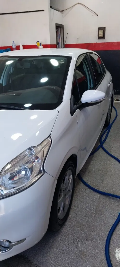Peugeot 208 2013 Allure
