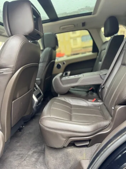Land Rover Range Sport 2019 P300