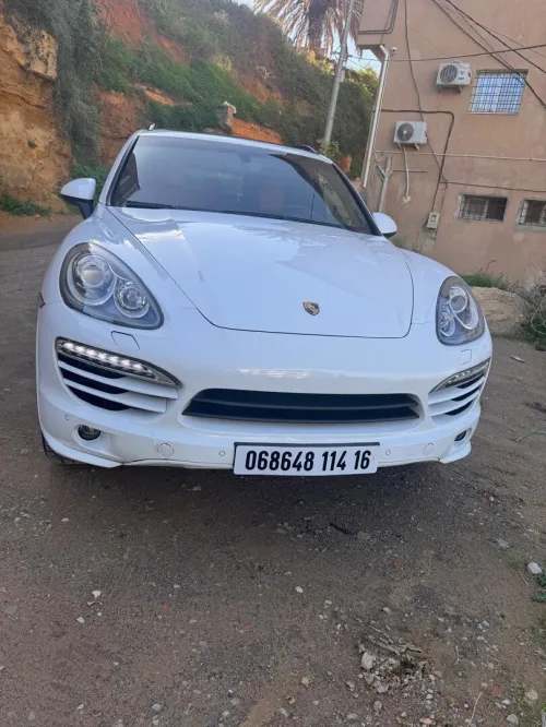 Porsche Cayenne 2014 