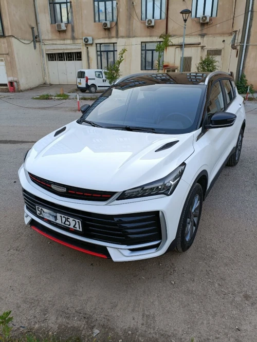 Geely Coolray 2025 