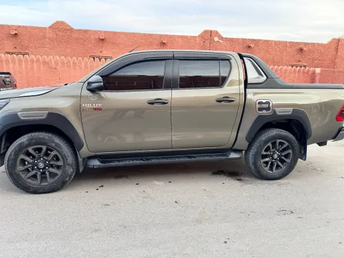 Toyota Hilux 2021 LEGEND DC 4x4 Pack Luxe