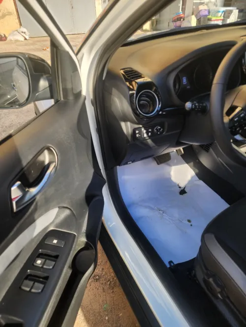 Kia KX1 2025 Kia KX1 Luxury
