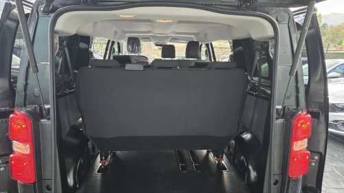 Peugeot Traveller 2026 Business