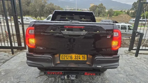 Toyota Hilux 2024 GR