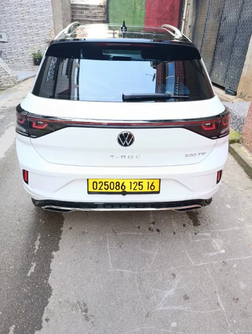 Volkswagen T-Roc 2025 R-Line 
